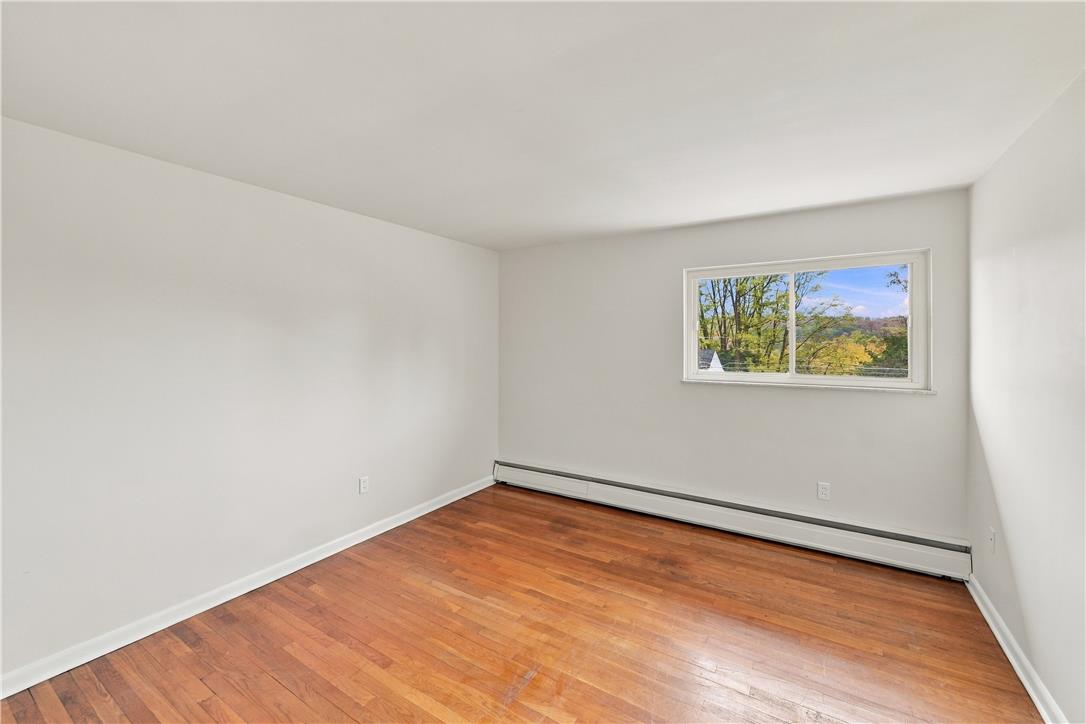 1525 Graham