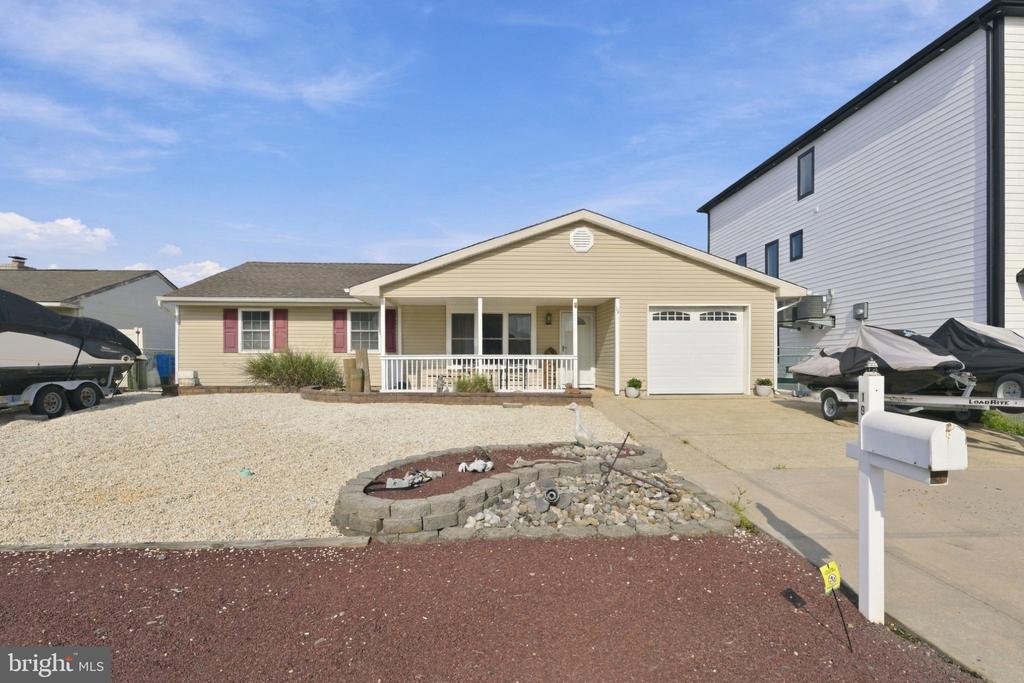 19 LOUISIANA DRIVE