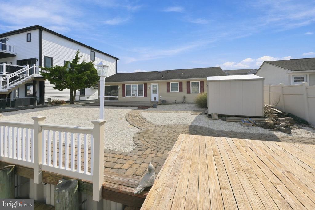 19 LOUISIANA DRIVE