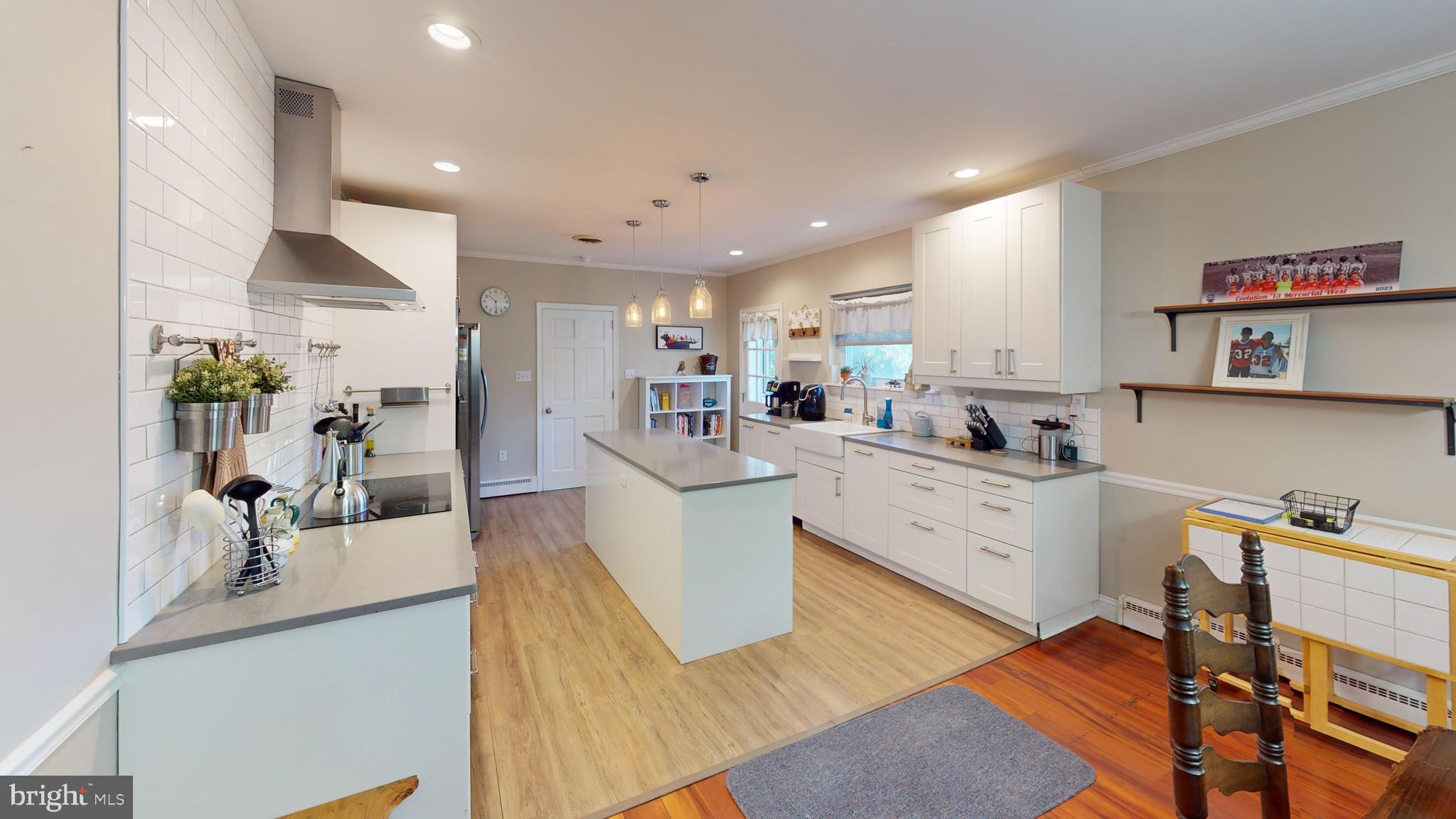 1365 SLEEPY HOLLOW ROAD