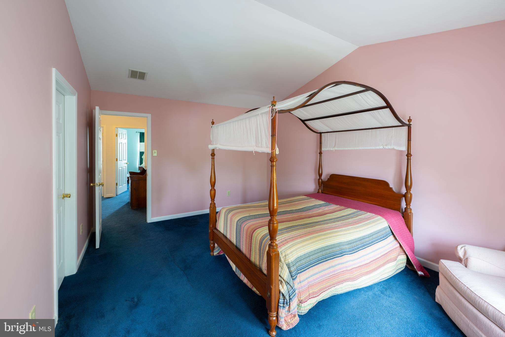 2127 MILL VALLEY LANE