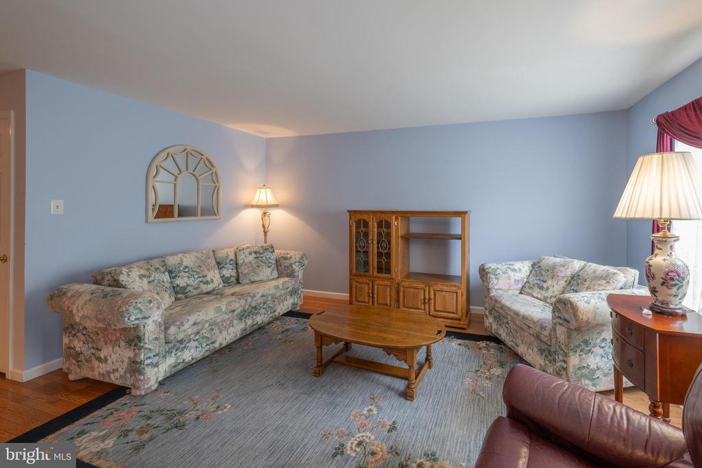 2127 MILL VALLEY LANE