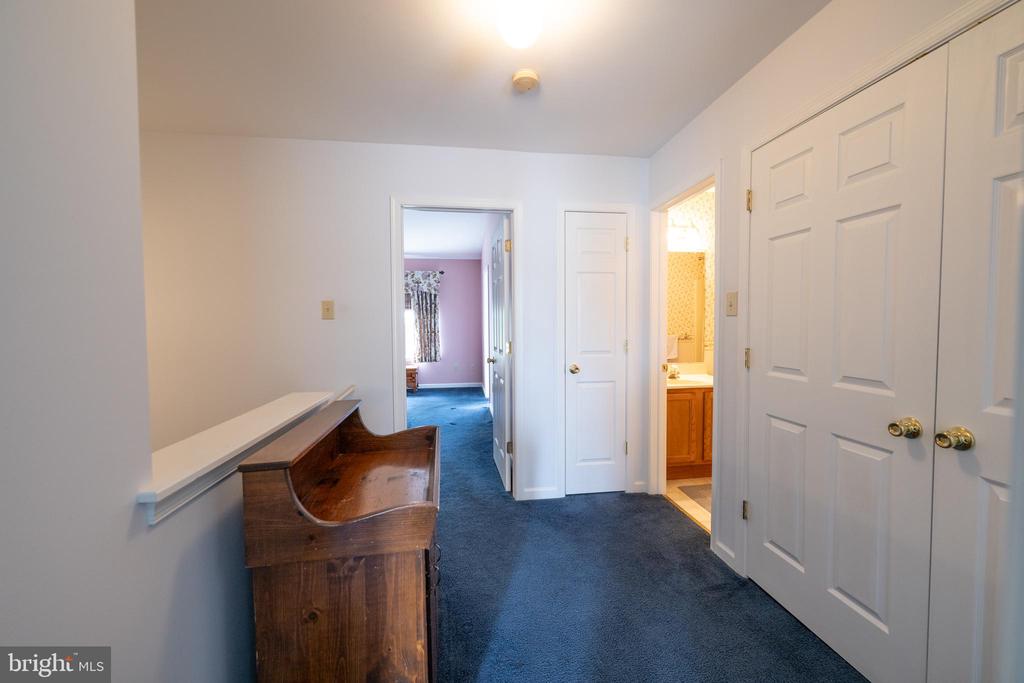 2127 MILL VALLEY LANE