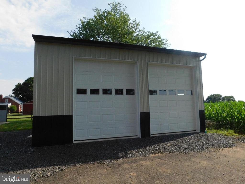 415 RICHLANDTOWN PIKE