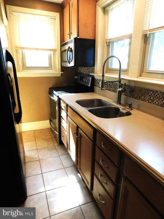 415 RICHLANDTOWN PIKE