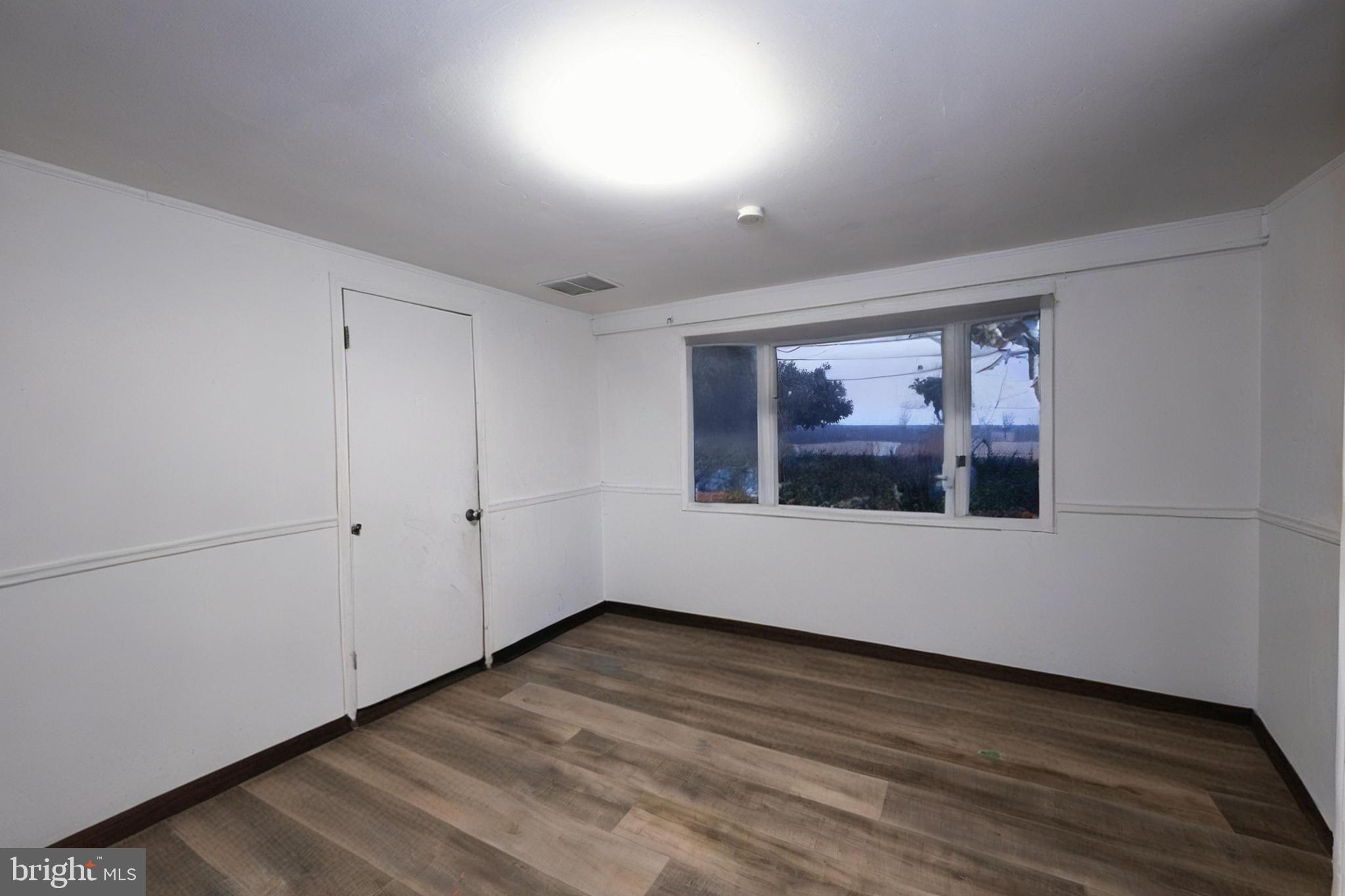 7850 LOCUST VALLEY ROAD