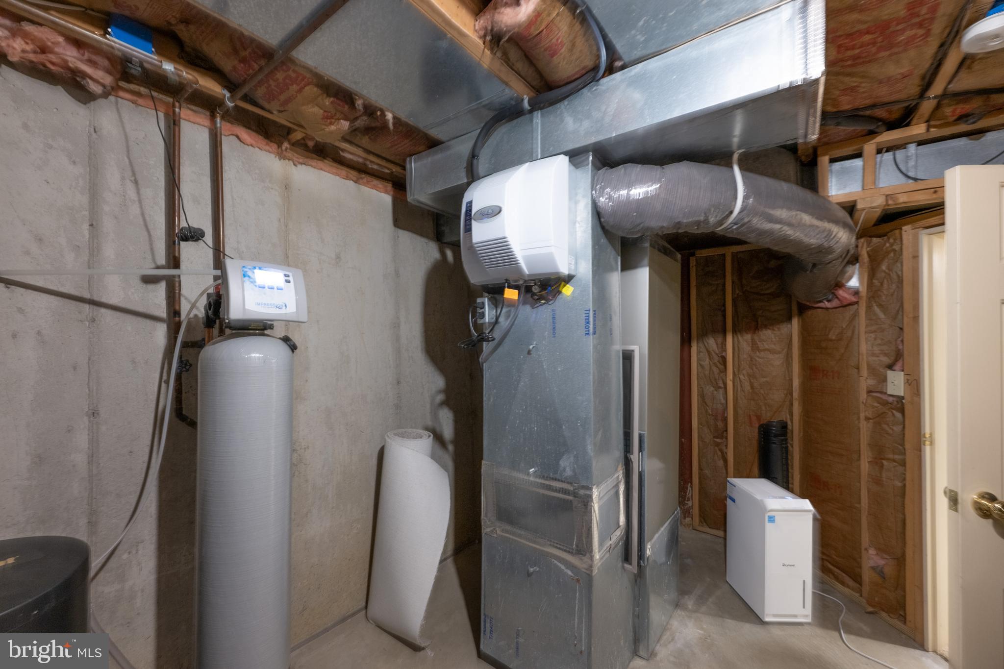 2570 MILLBROOK DRIVE