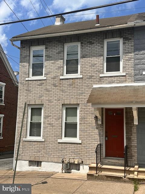 121 E GARRISON STREET