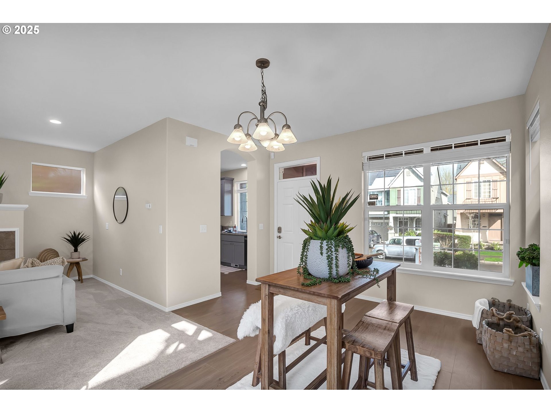 6105 SW Zabaco Ter
