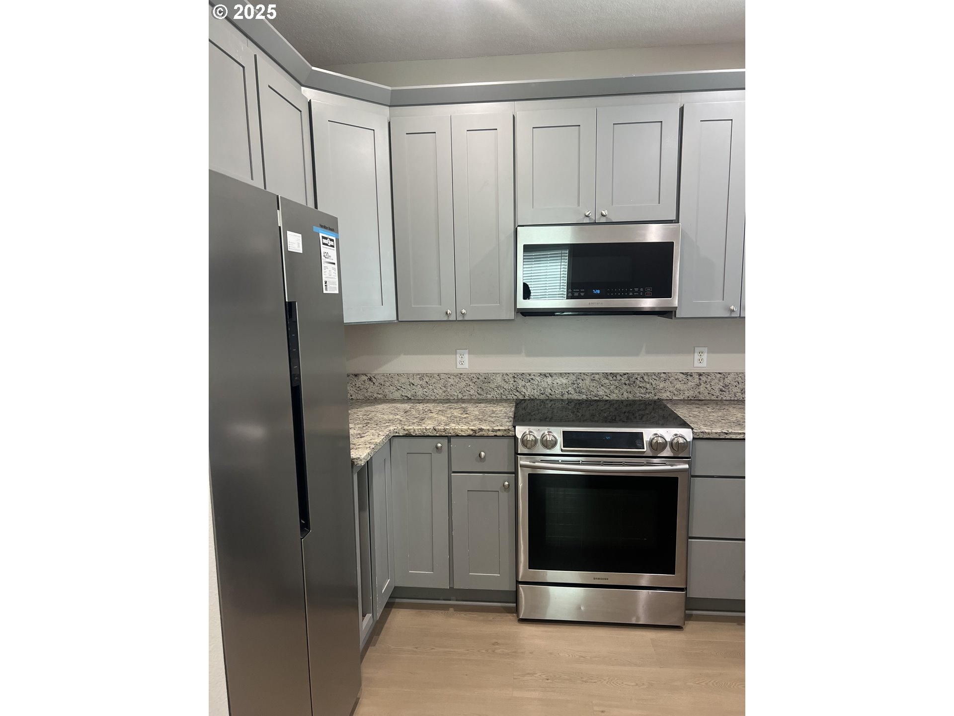 6105 SW Zabaco Ter