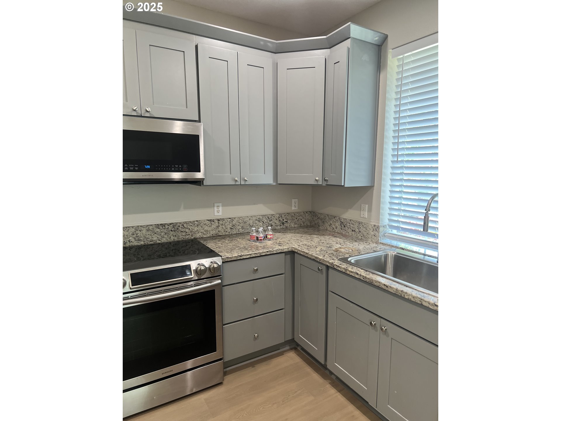 6105 SW Zabaco Ter