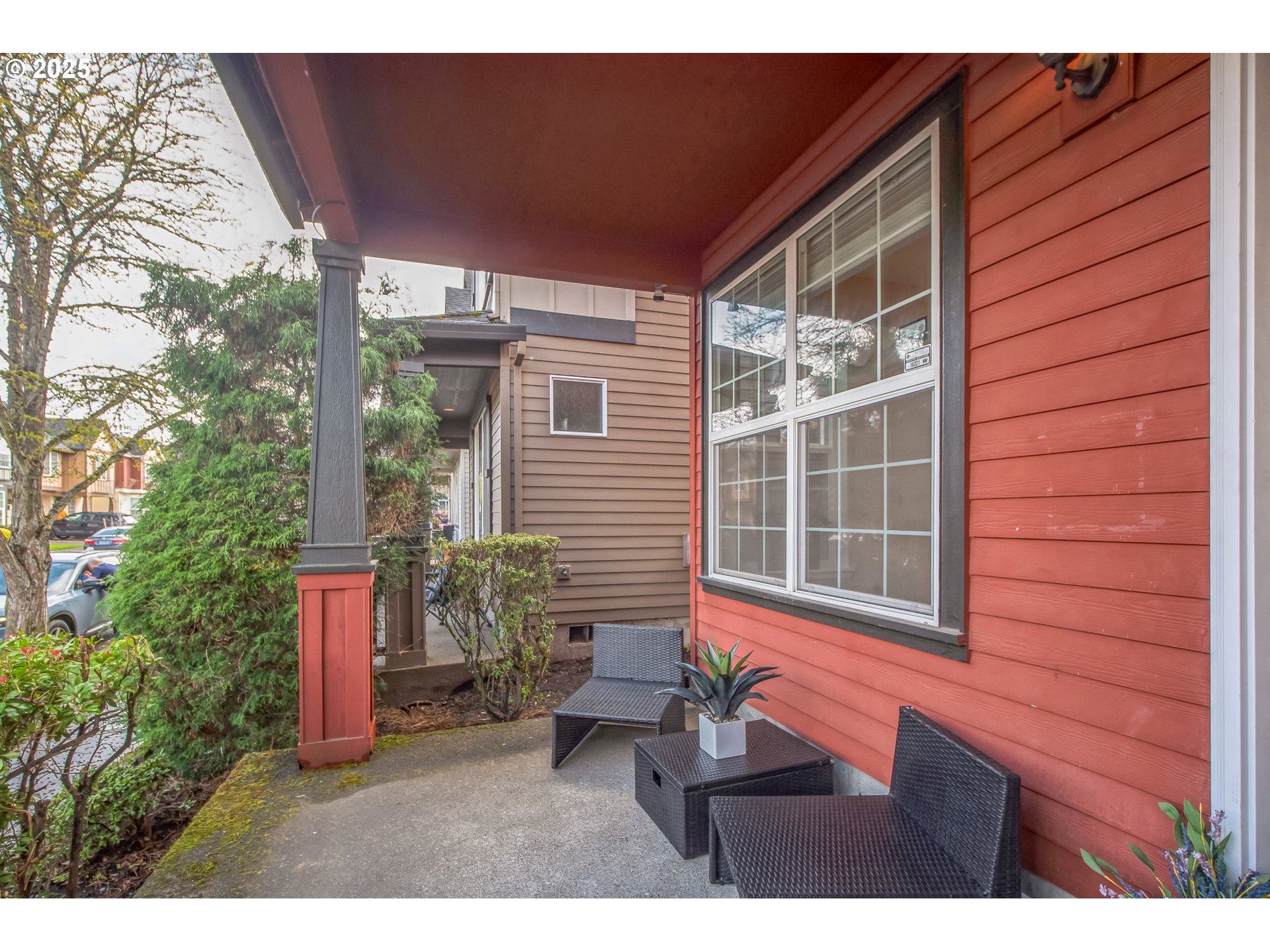 6105 SW Zabaco Ter