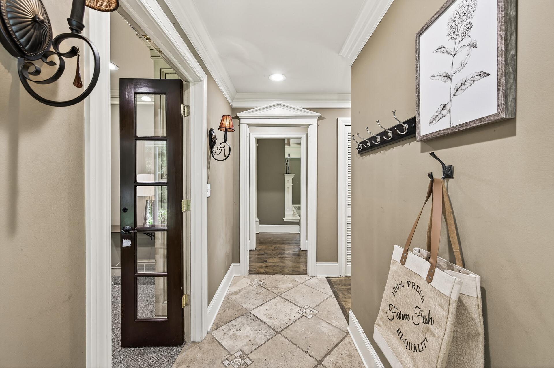 5076 Woodgate Court