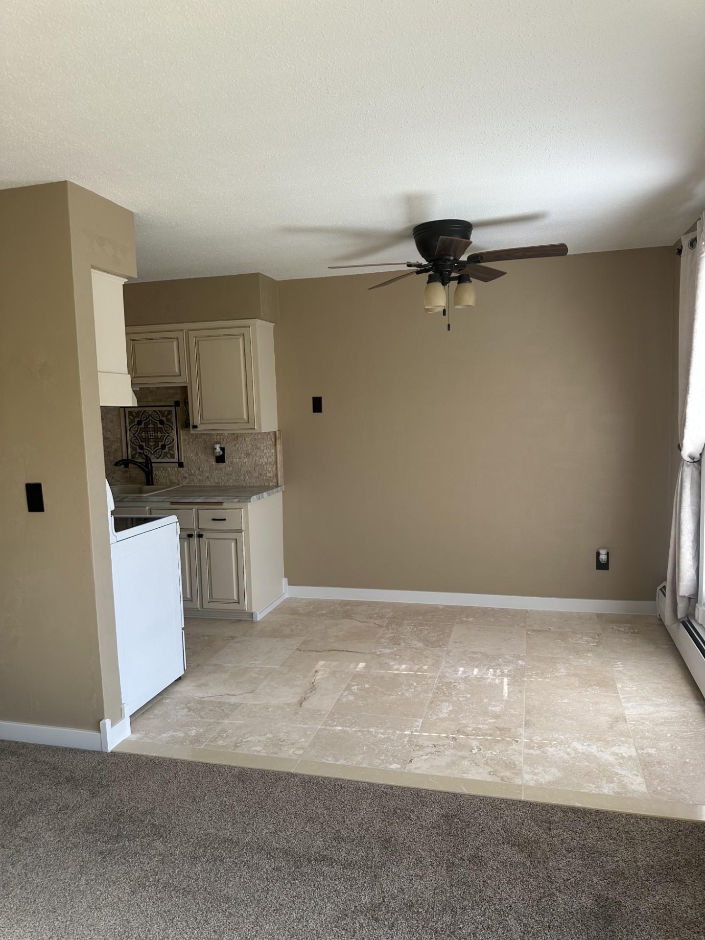 909 11th Avenue S Unit: 8