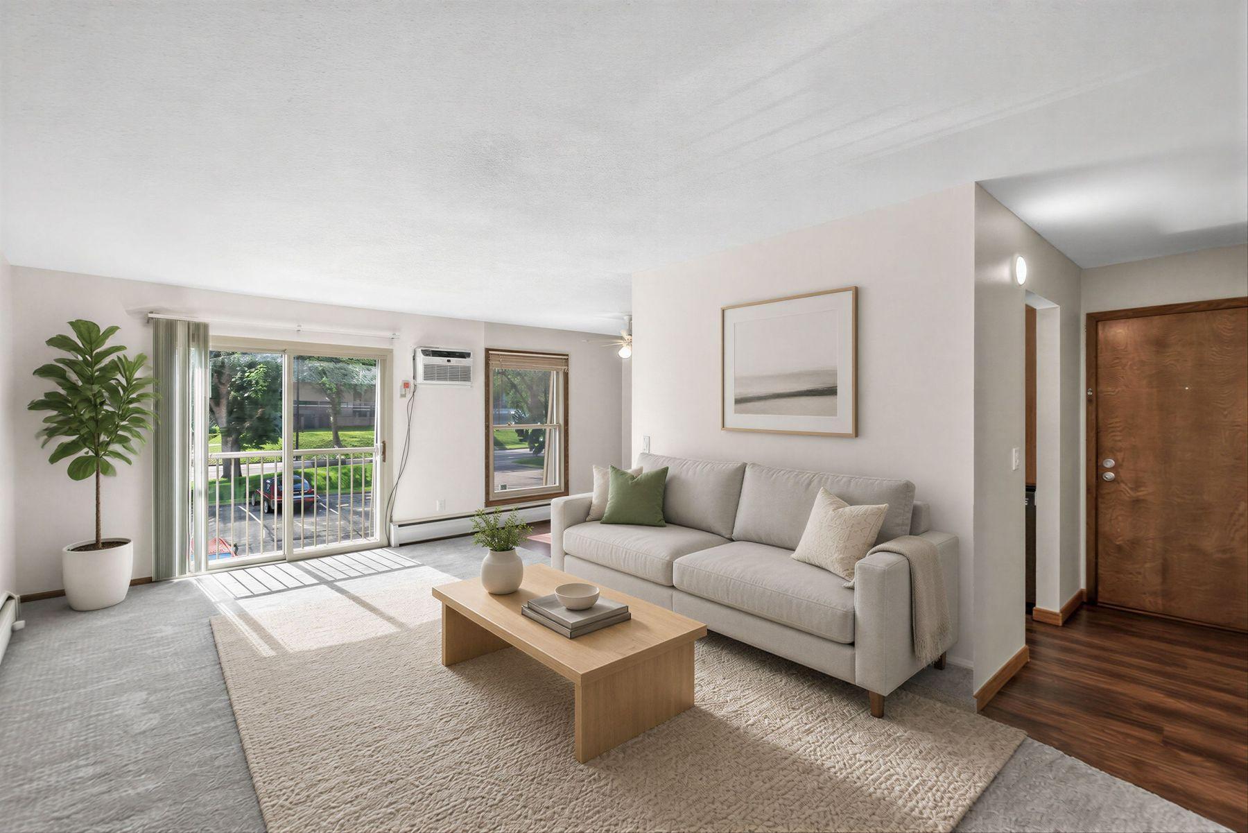 921 11th Avenue S Unit: 5