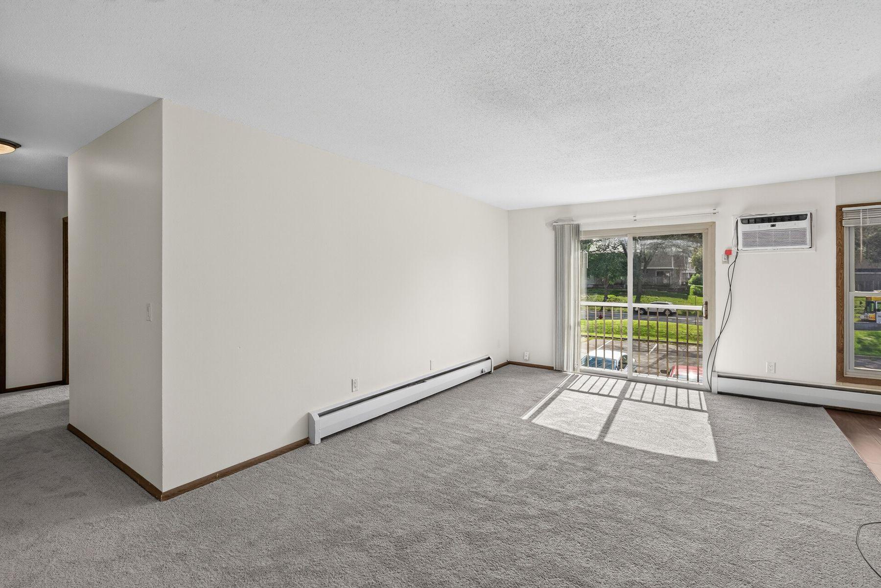 921 11th Avenue S Unit: 5
