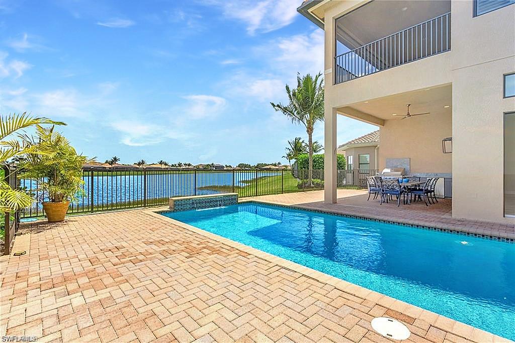 2951 Cinnamon Bay CIR