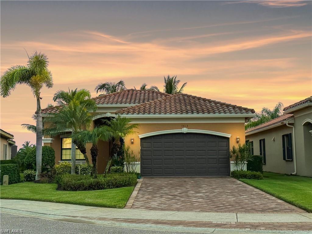 3812 Columbia CT