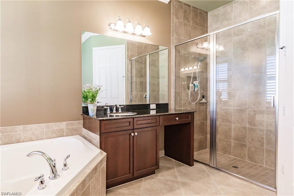 3812 Columbia CT