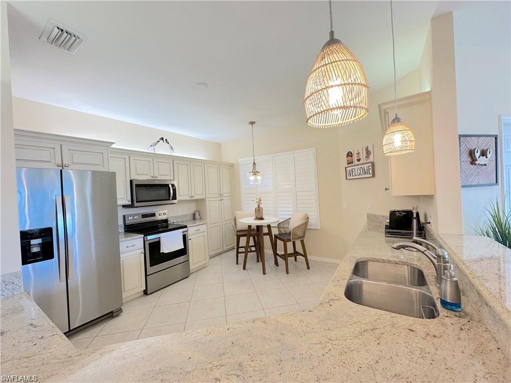 20150 Seagrove ST 2701