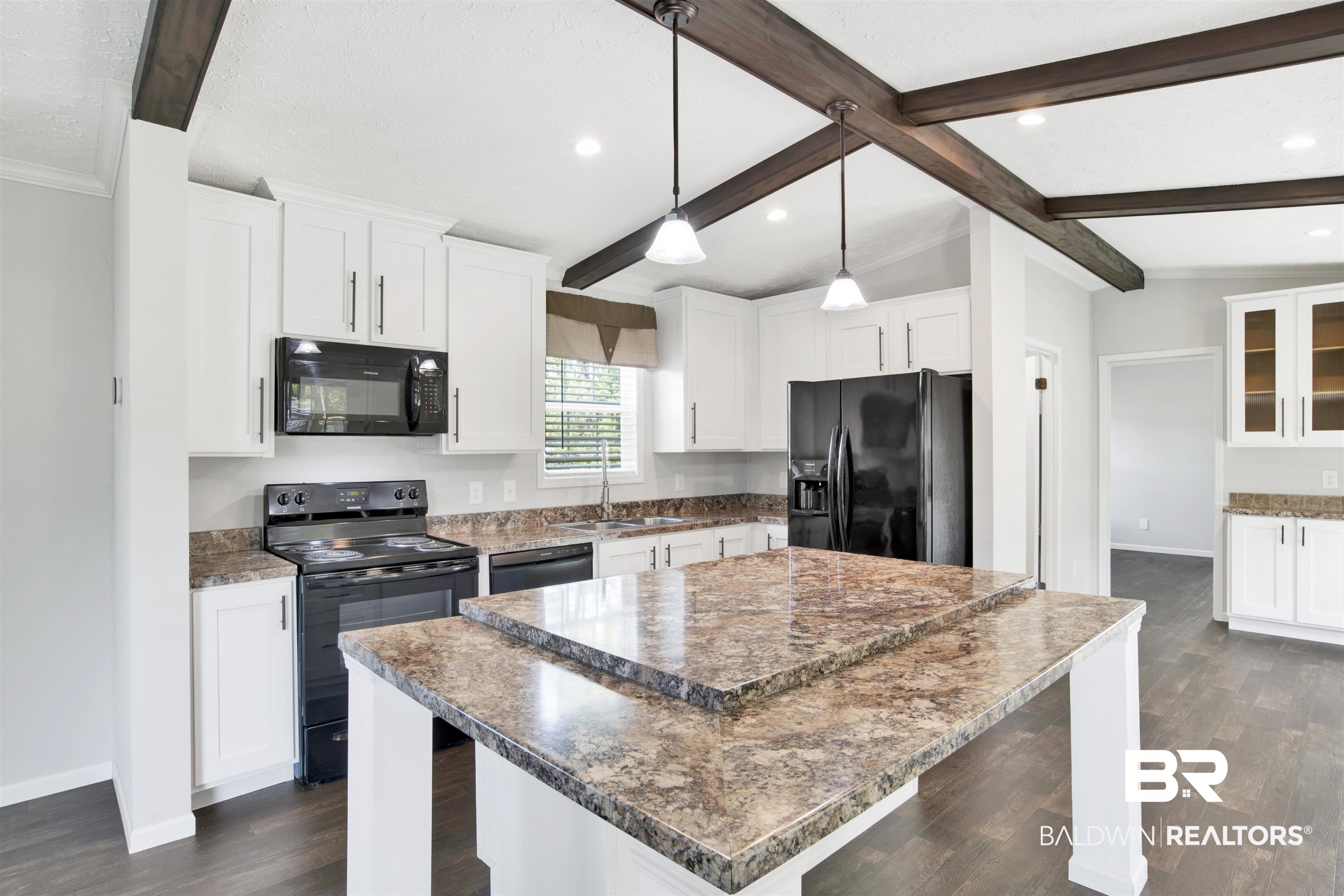 24512 Wood Glen Drive