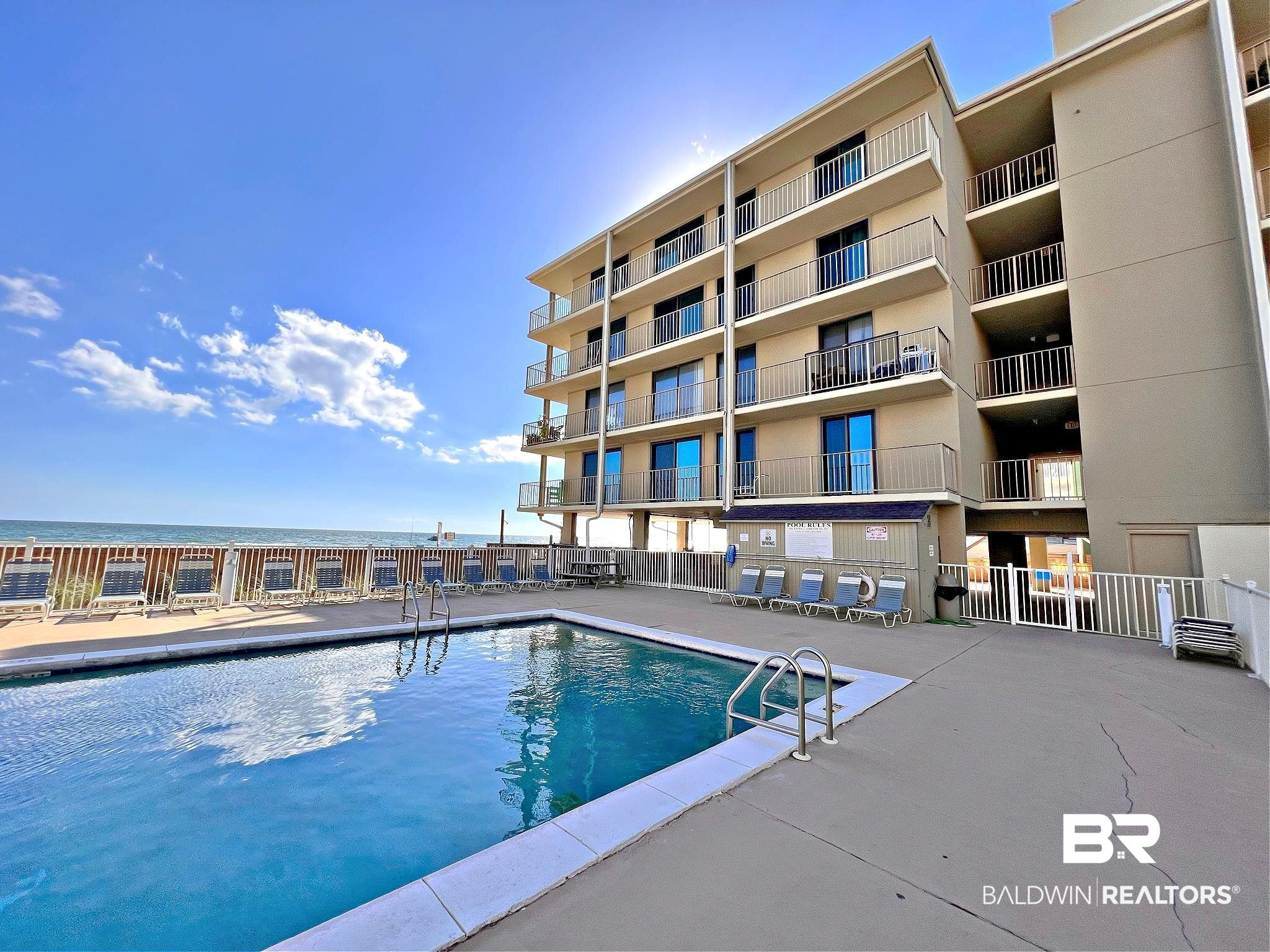 1027 W Beach Boulevard 412