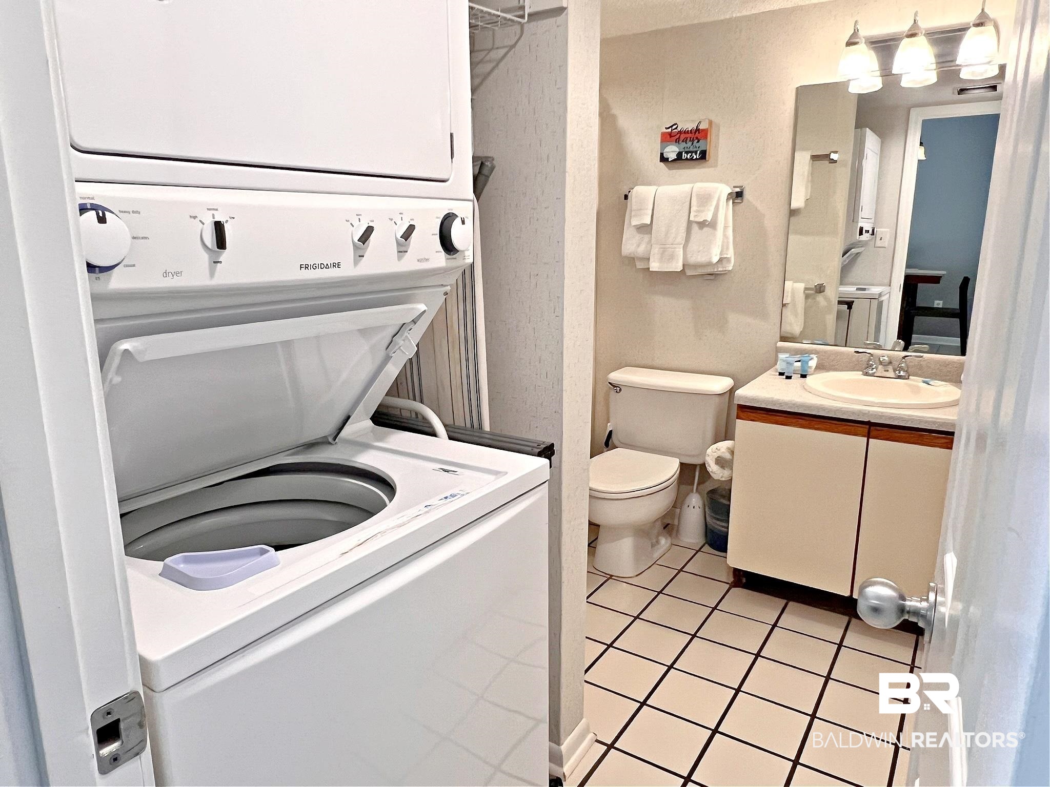 1027 W Beach Boulevard 412