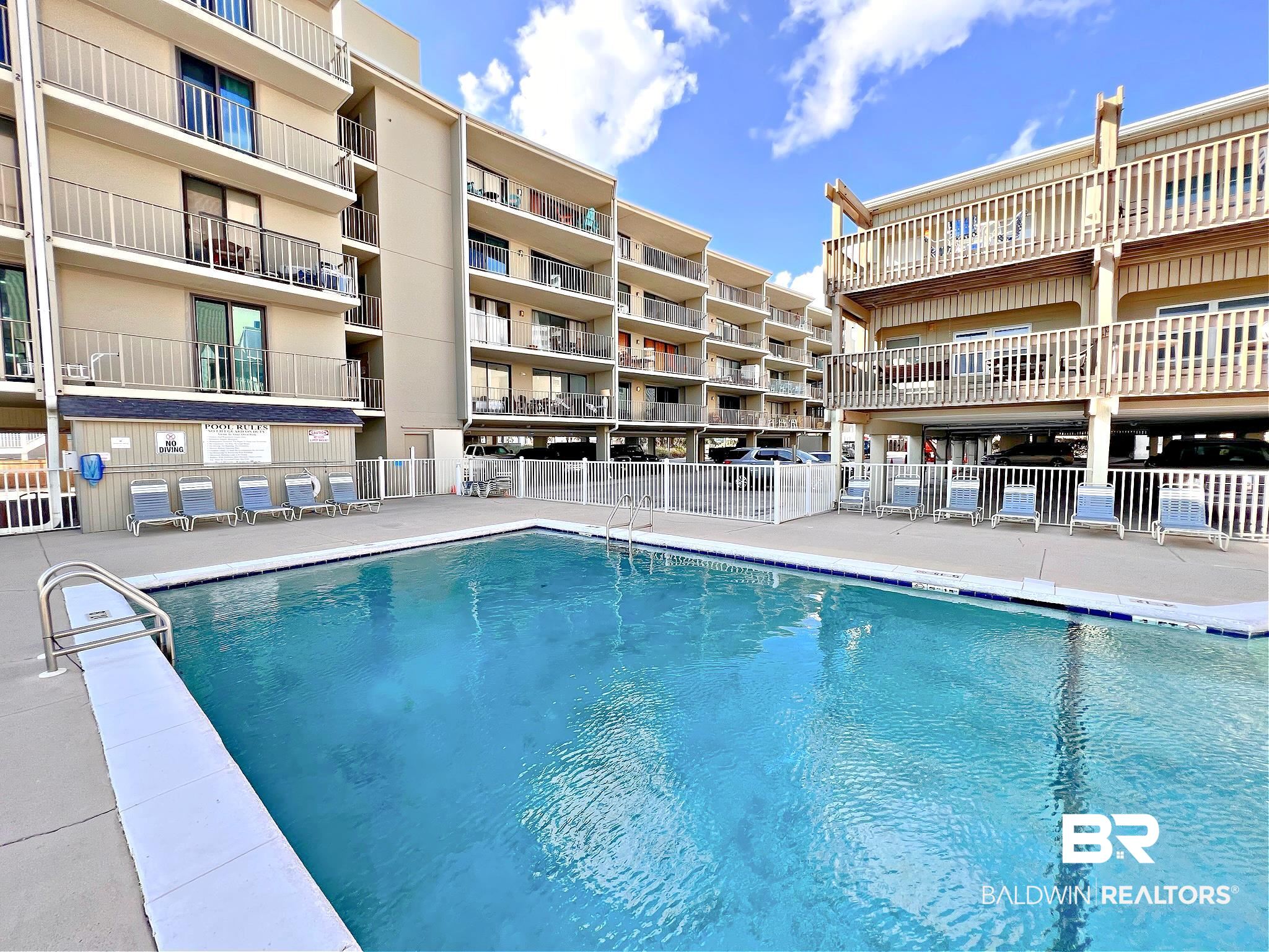 1027 W Beach Boulevard 412