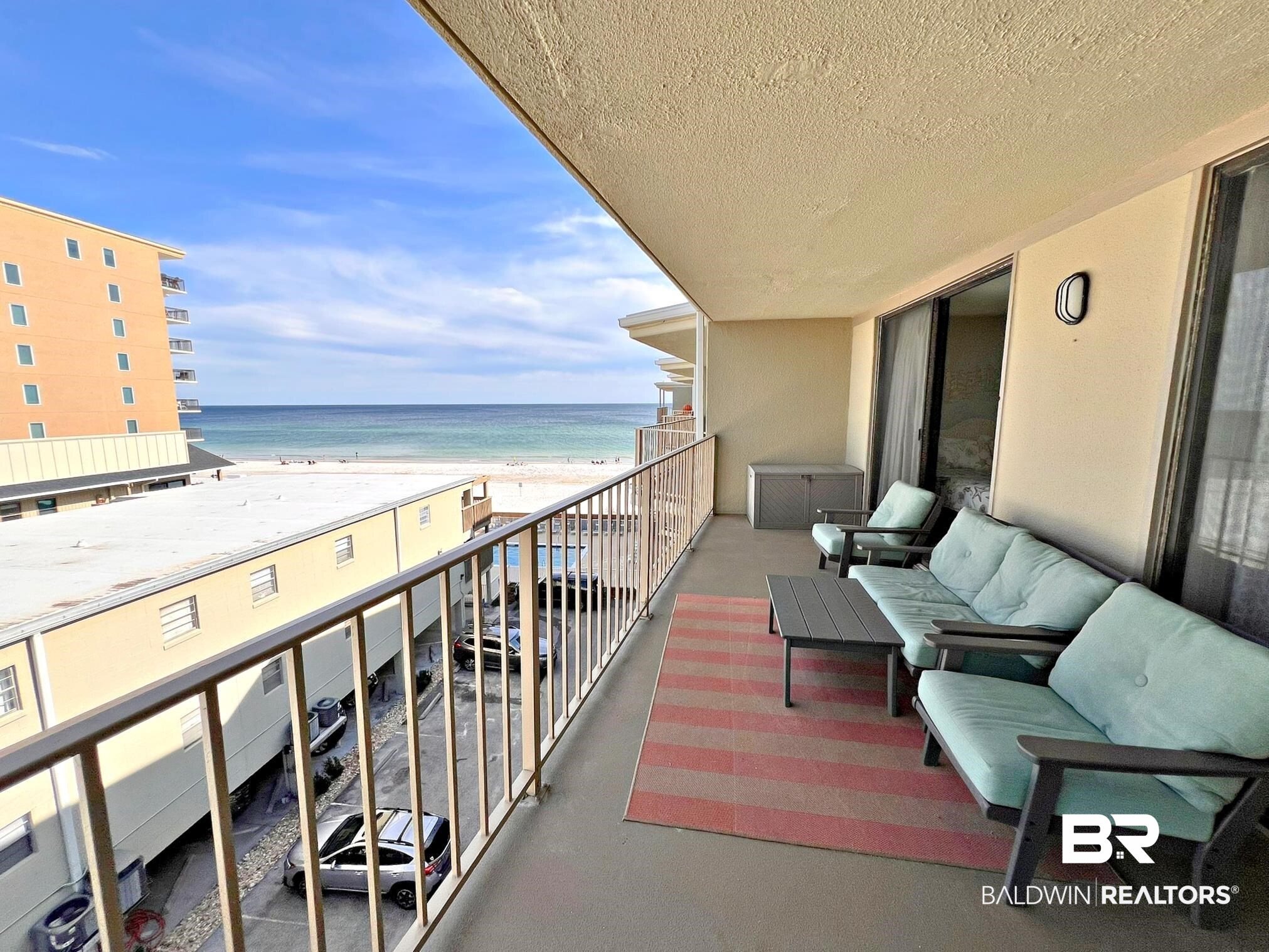 1027 W Beach Boulevard 412