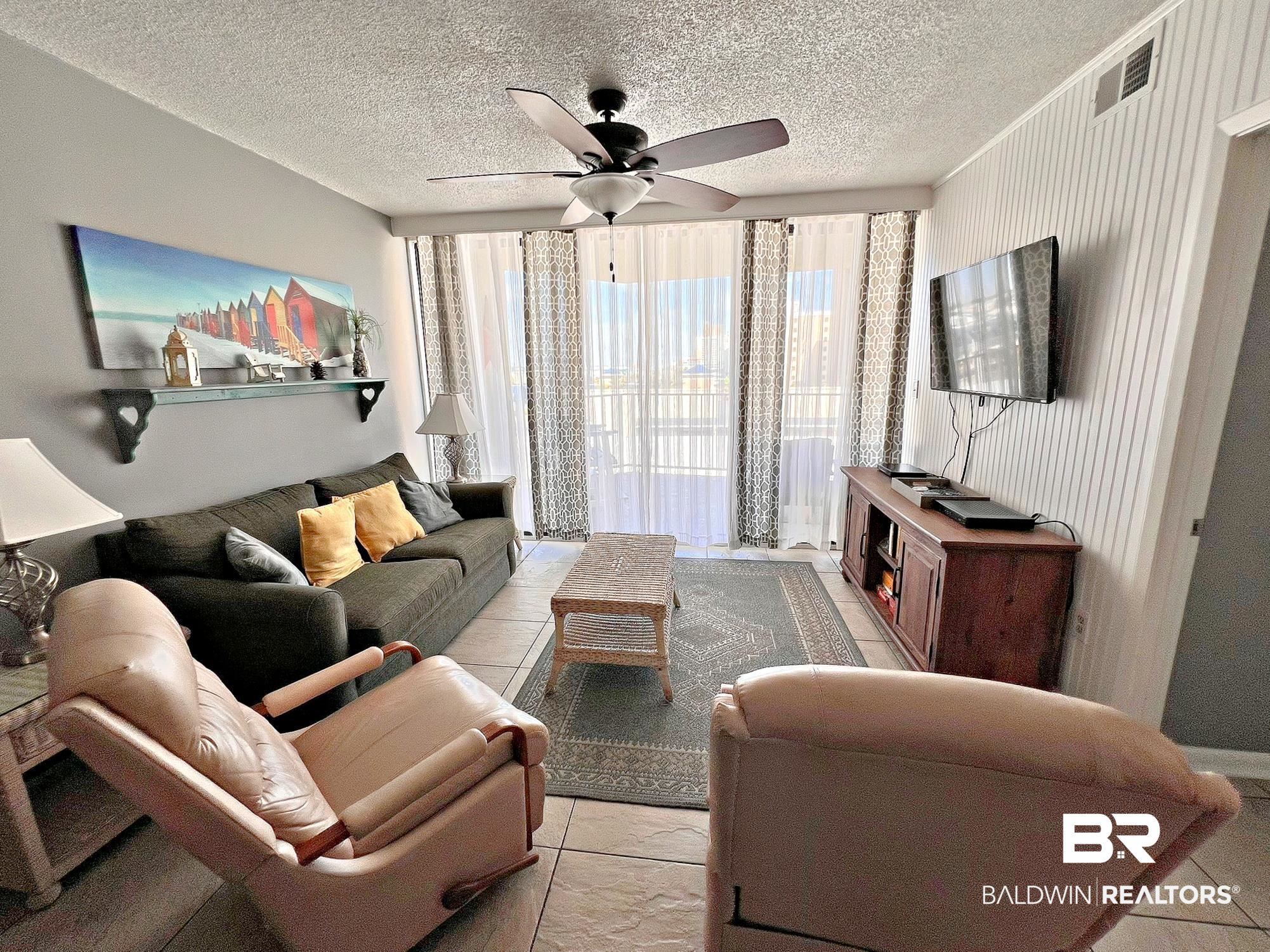 1027 W Beach Boulevard 412