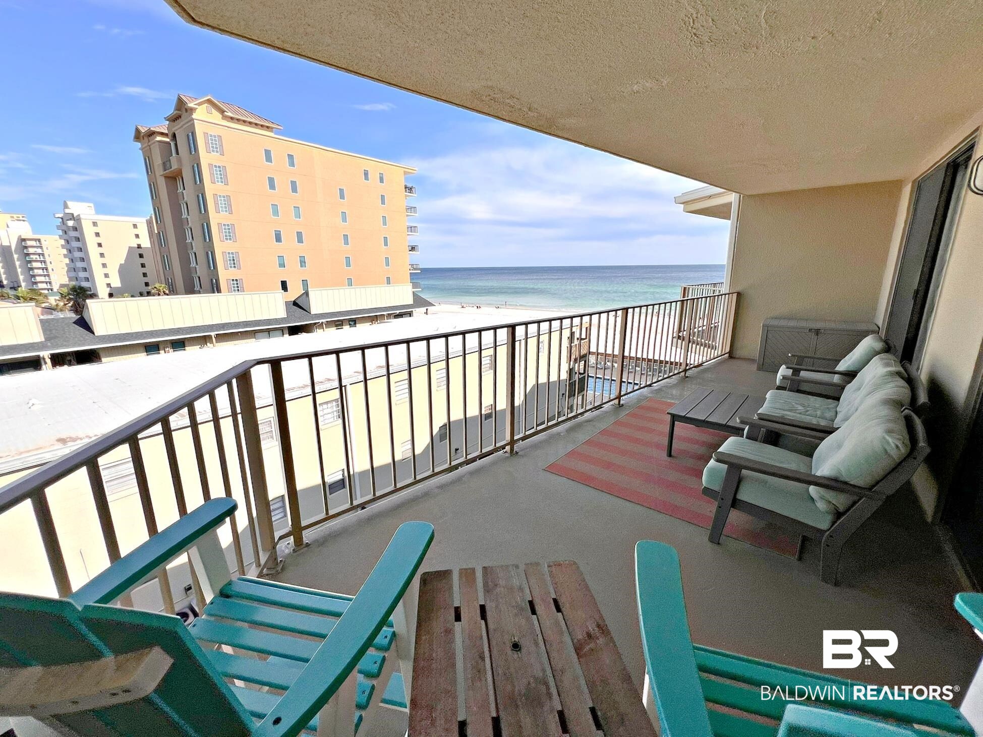 1027 W Beach Boulevard 412