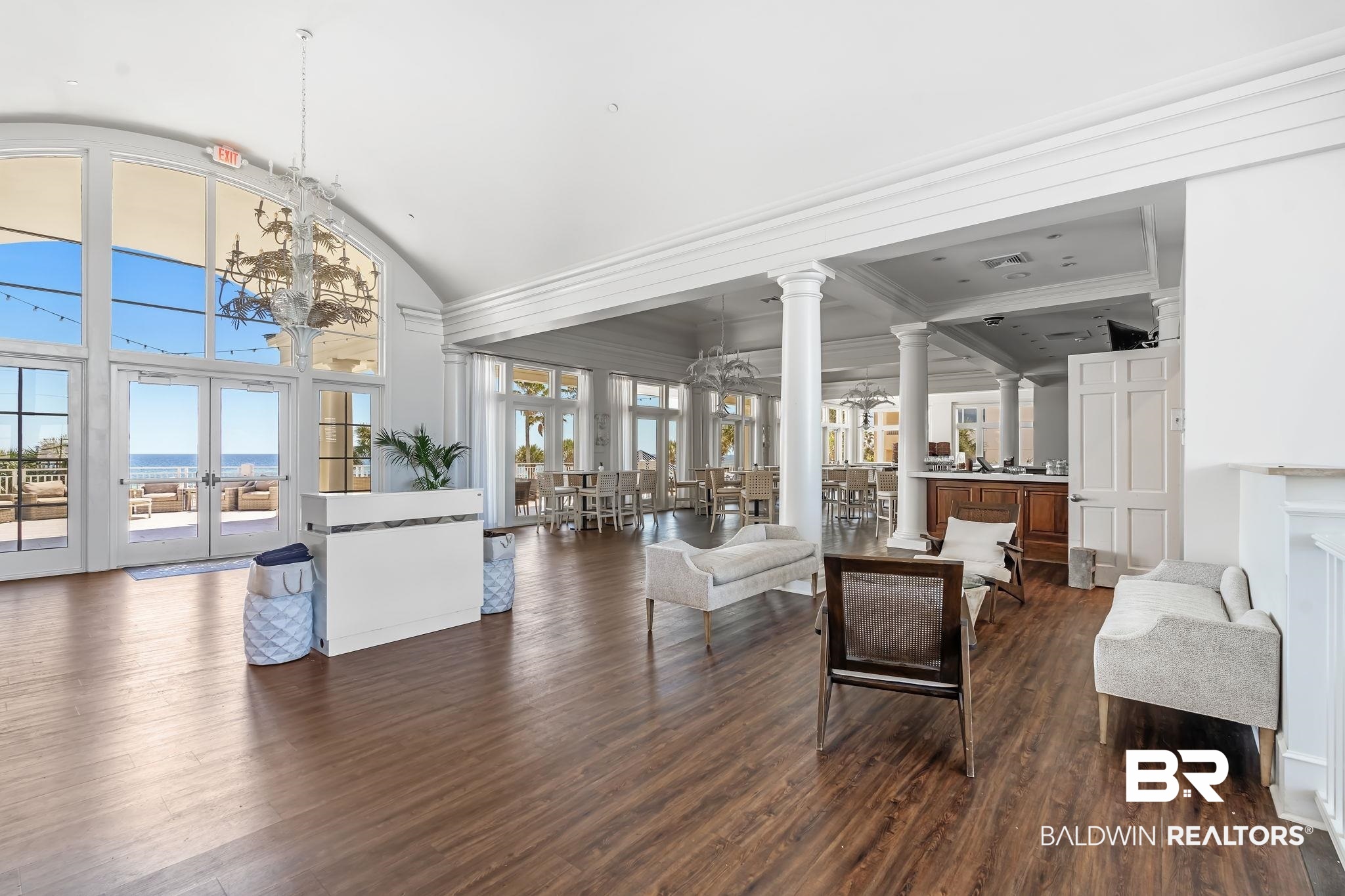 375 Beach Club Trail B1004