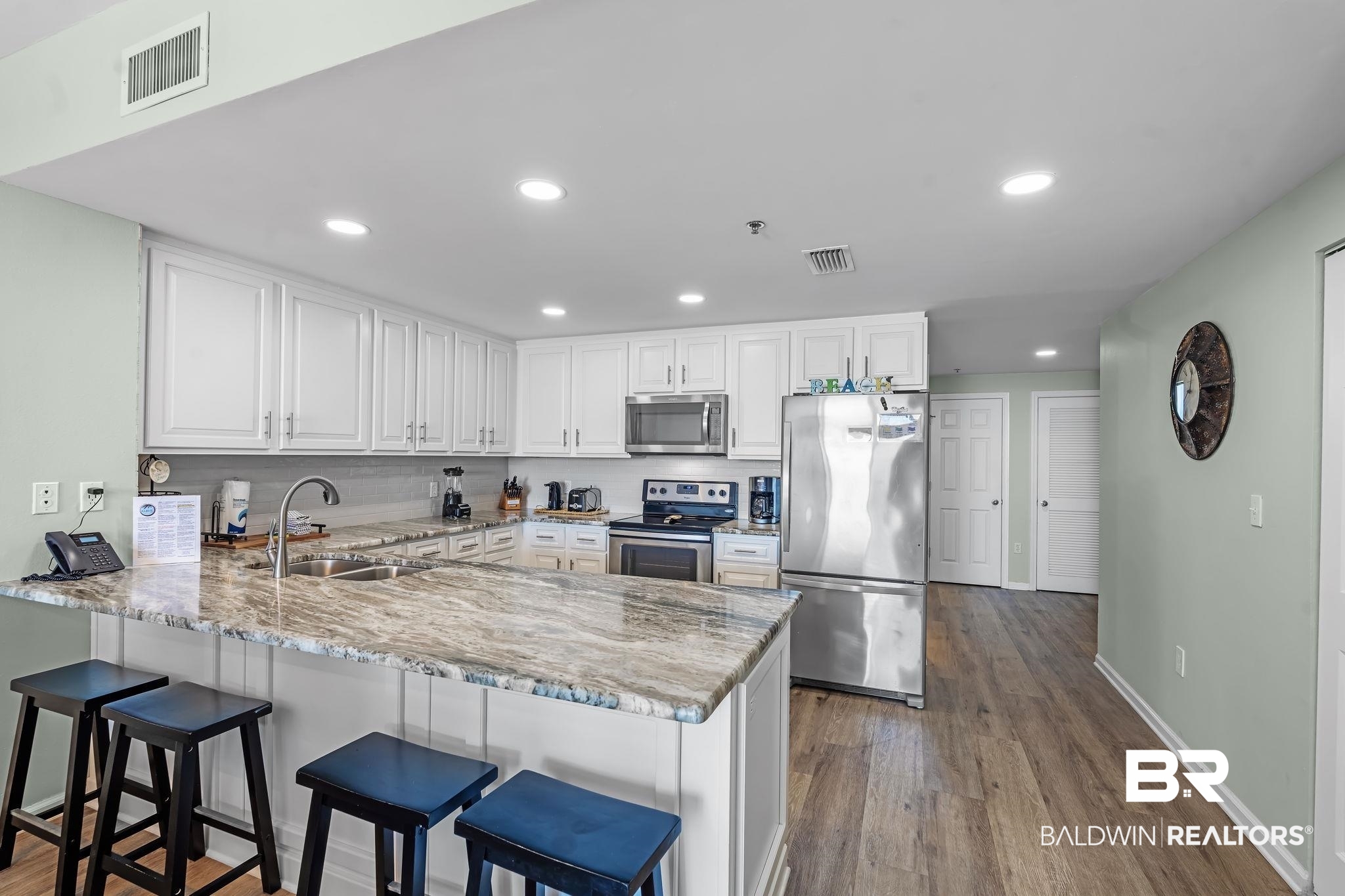 375 Beach Club Trail B1004