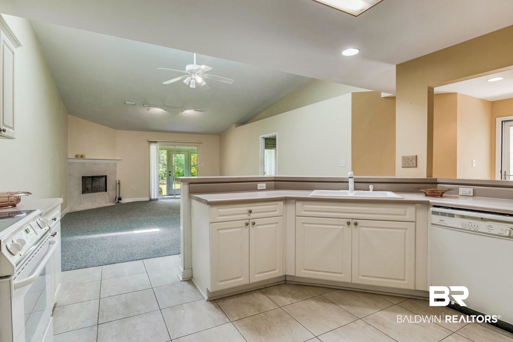 3200 Loop Road 66