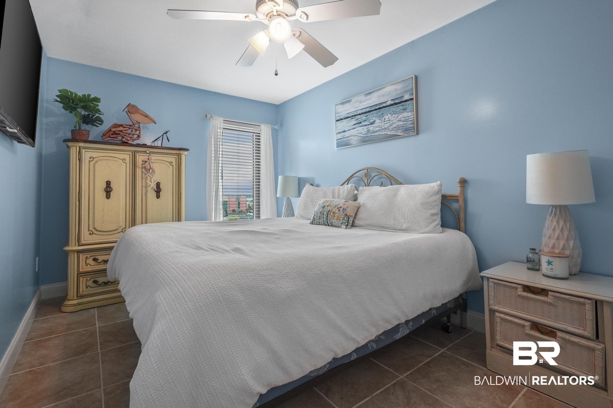 407 W Beach Boulevard 780