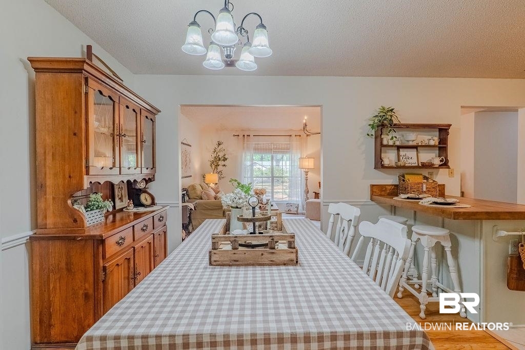 9560 County Road 99