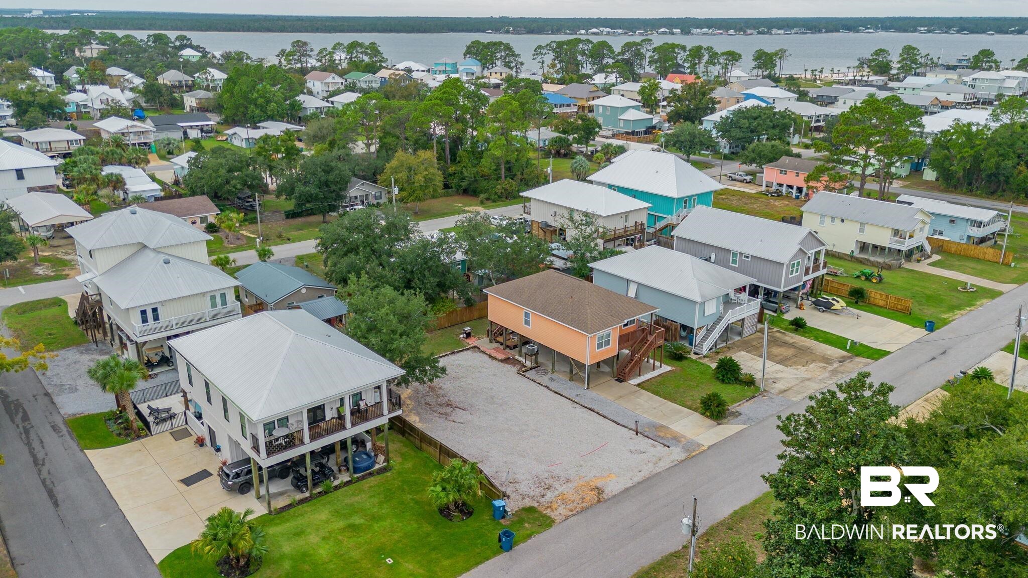 5473 Pensacola Avenue