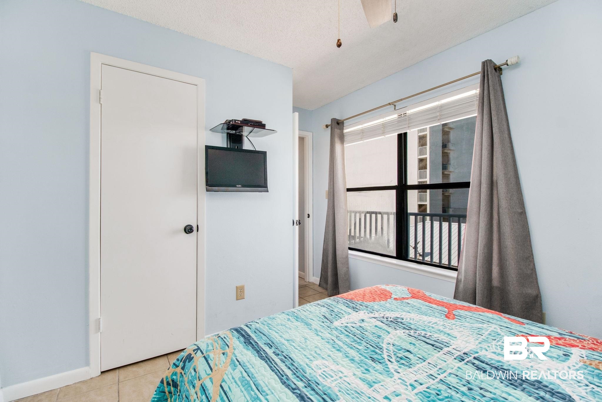 1101 W Beach Boulevard 105B