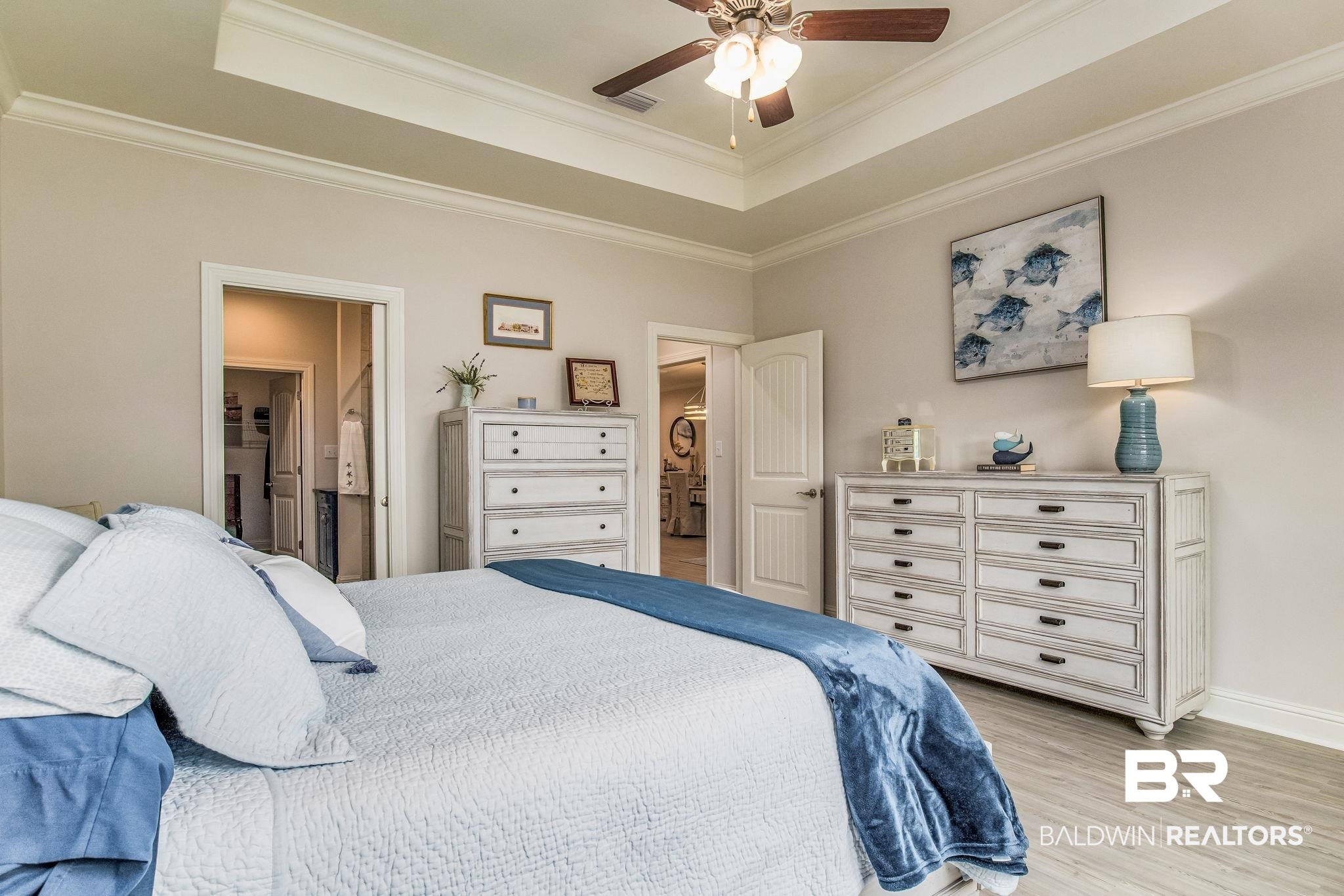303 Holmes Avenue 303