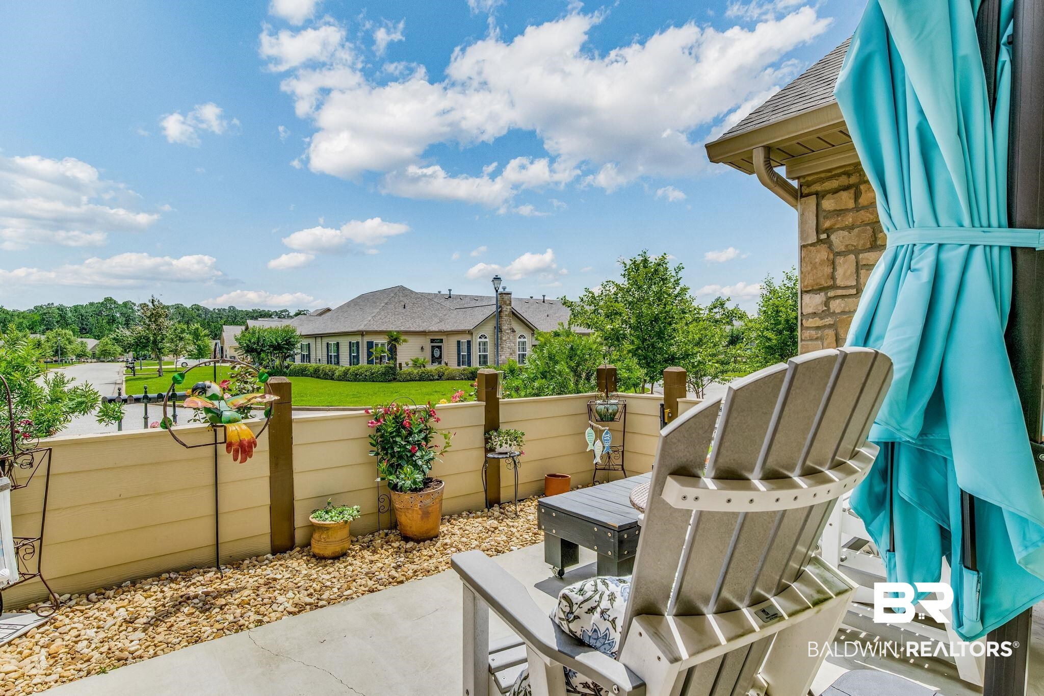 303 Holmes Avenue 303