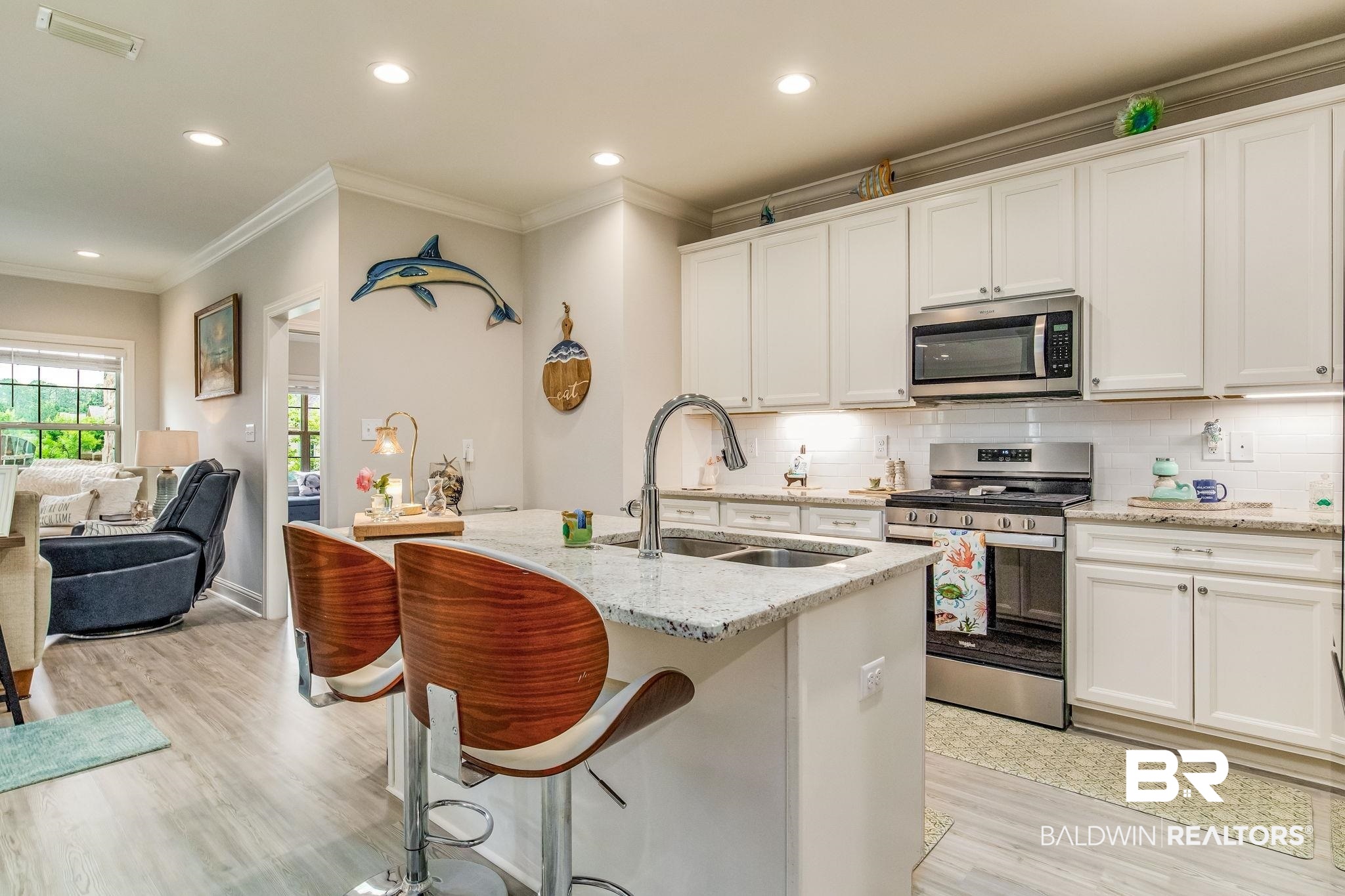 303 Holmes Avenue 303