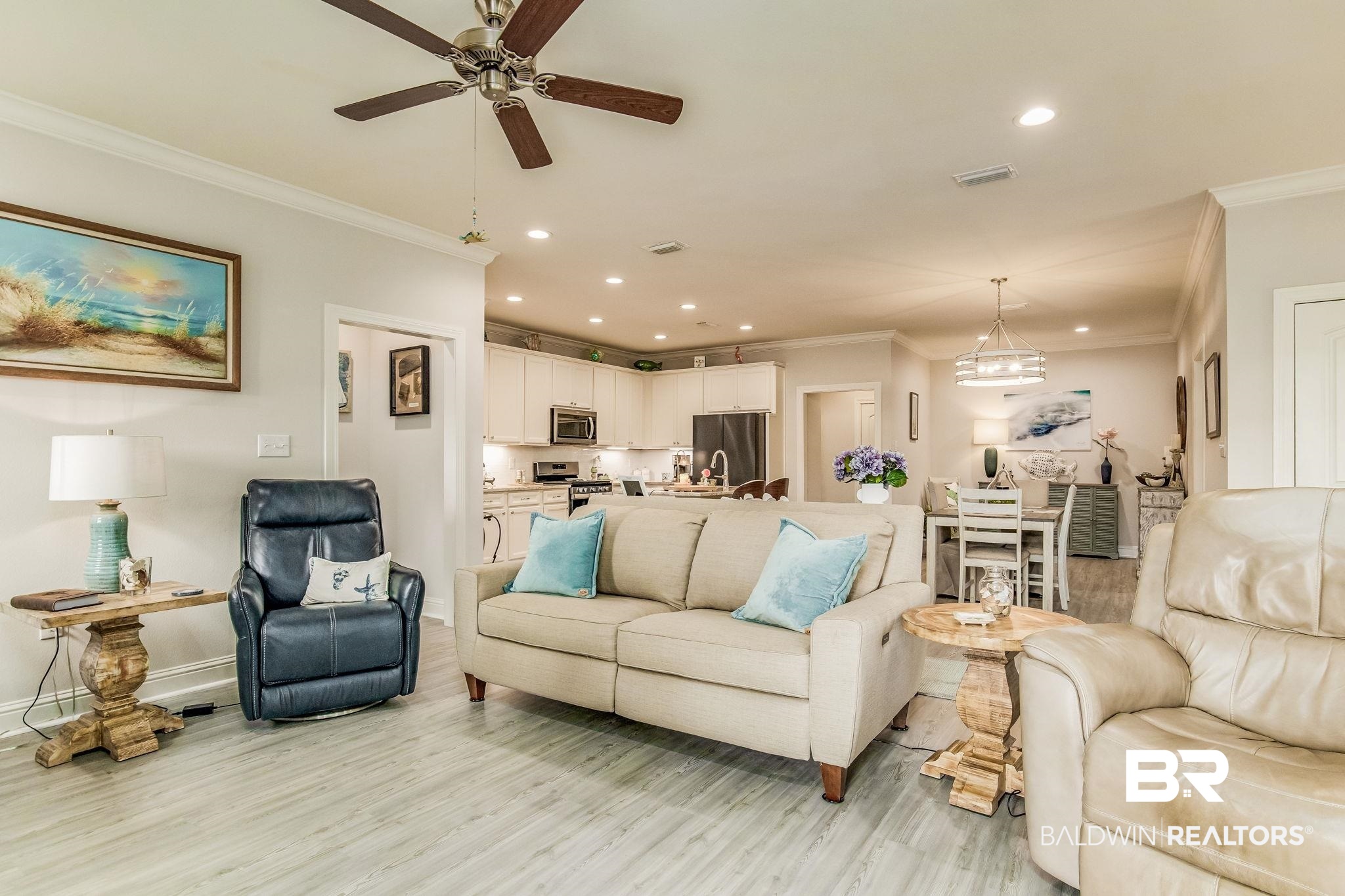 303 Holmes Avenue 303