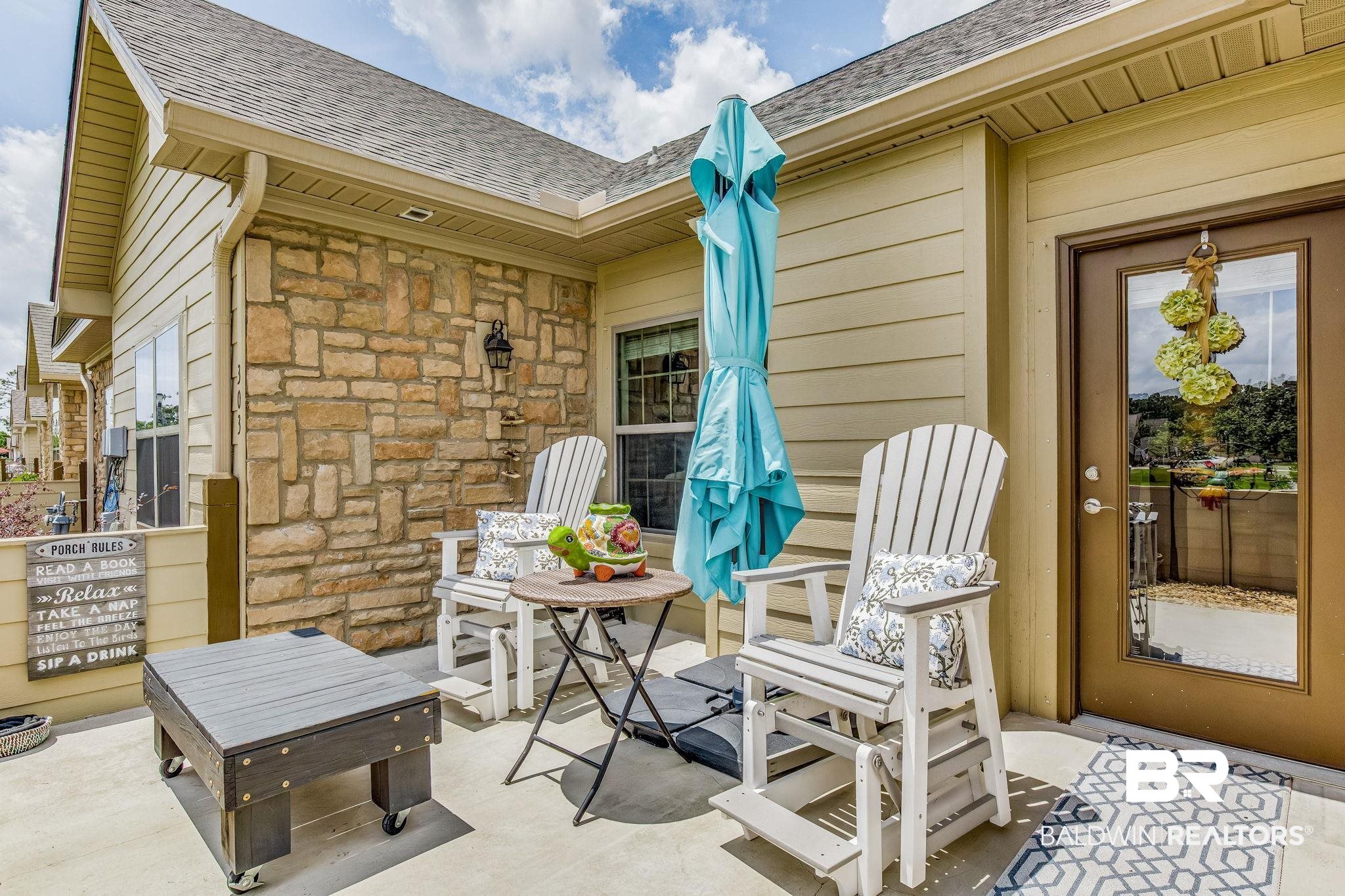 303 Holmes Avenue 303