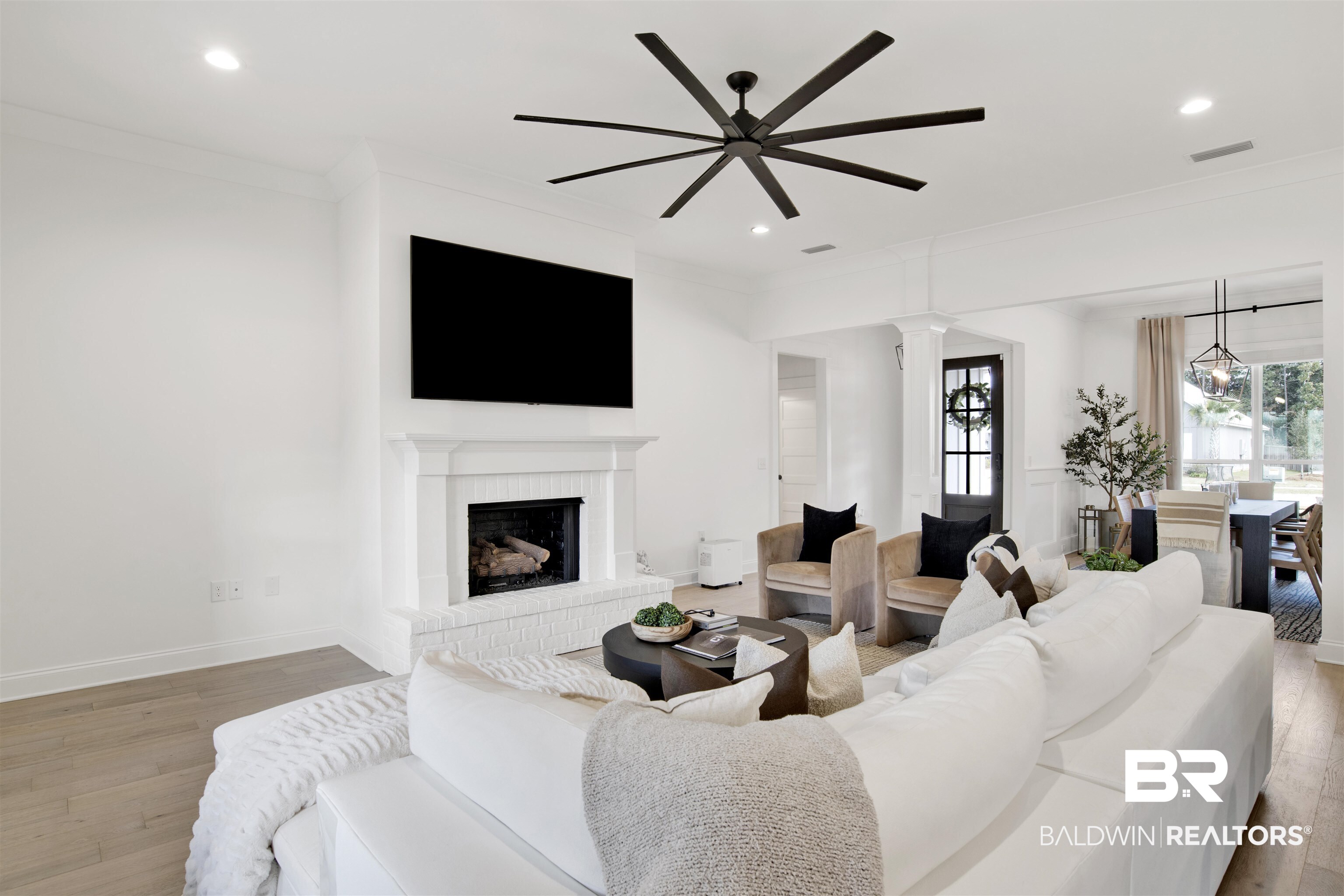 4610 Surrey Lane