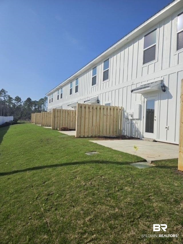4009 Blue Water Drive