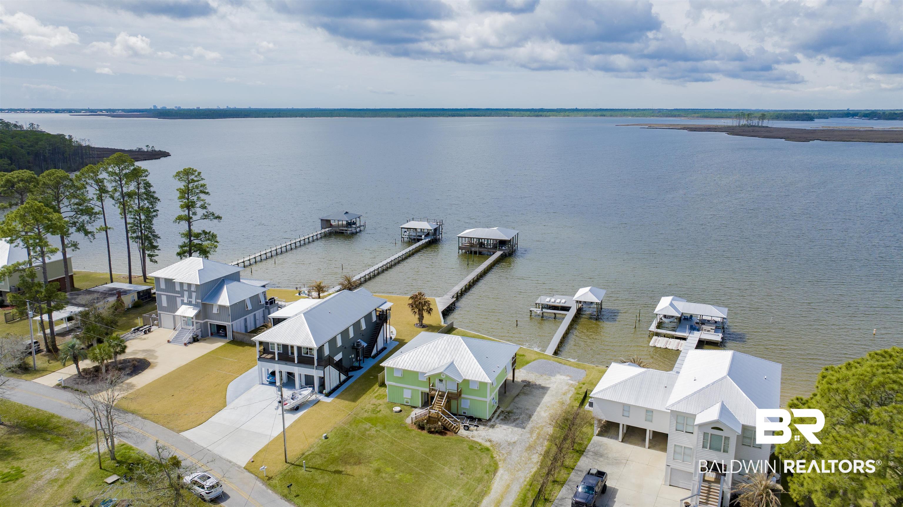 7685 Bay Shore Drive