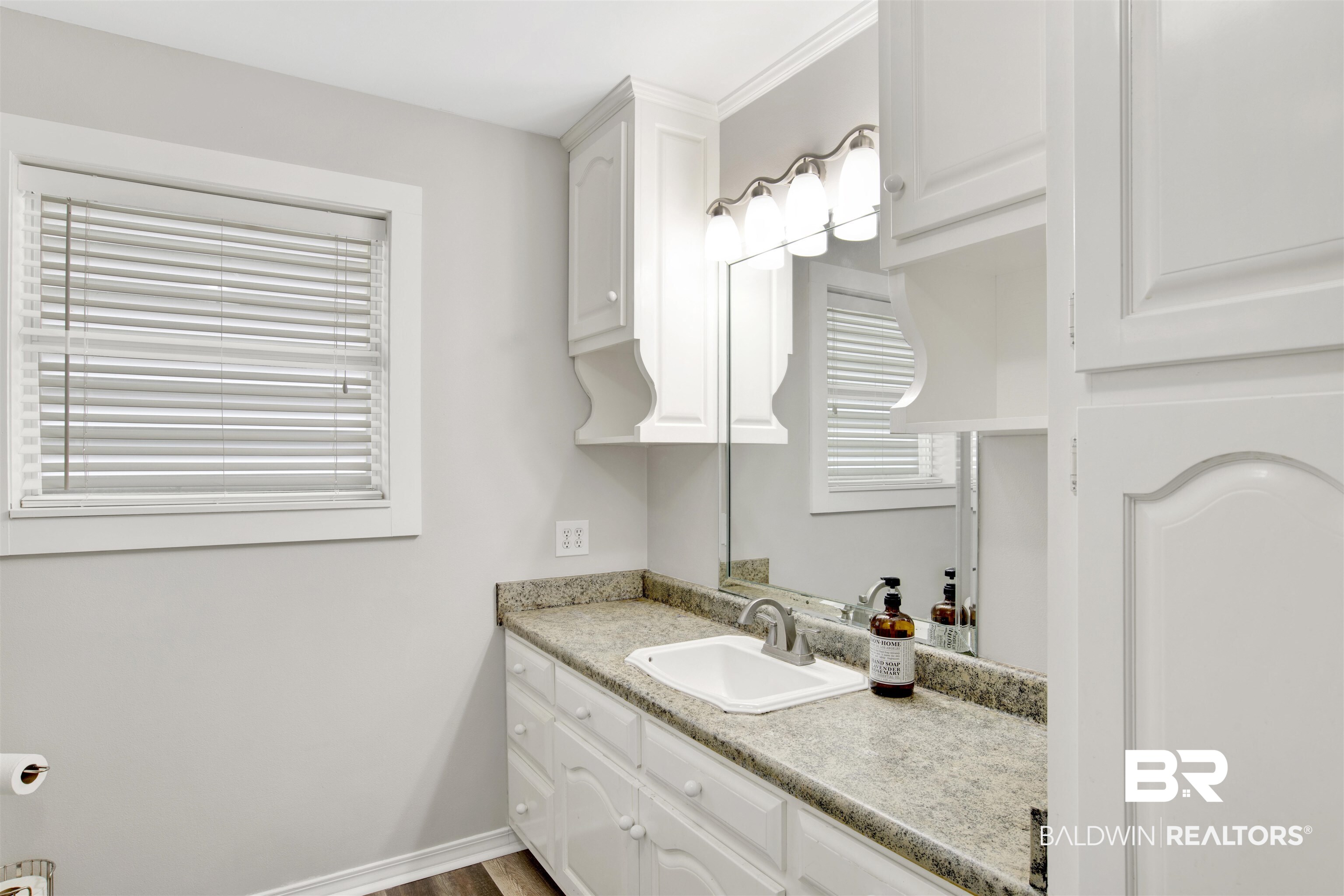 7685 Bay Shore Drive