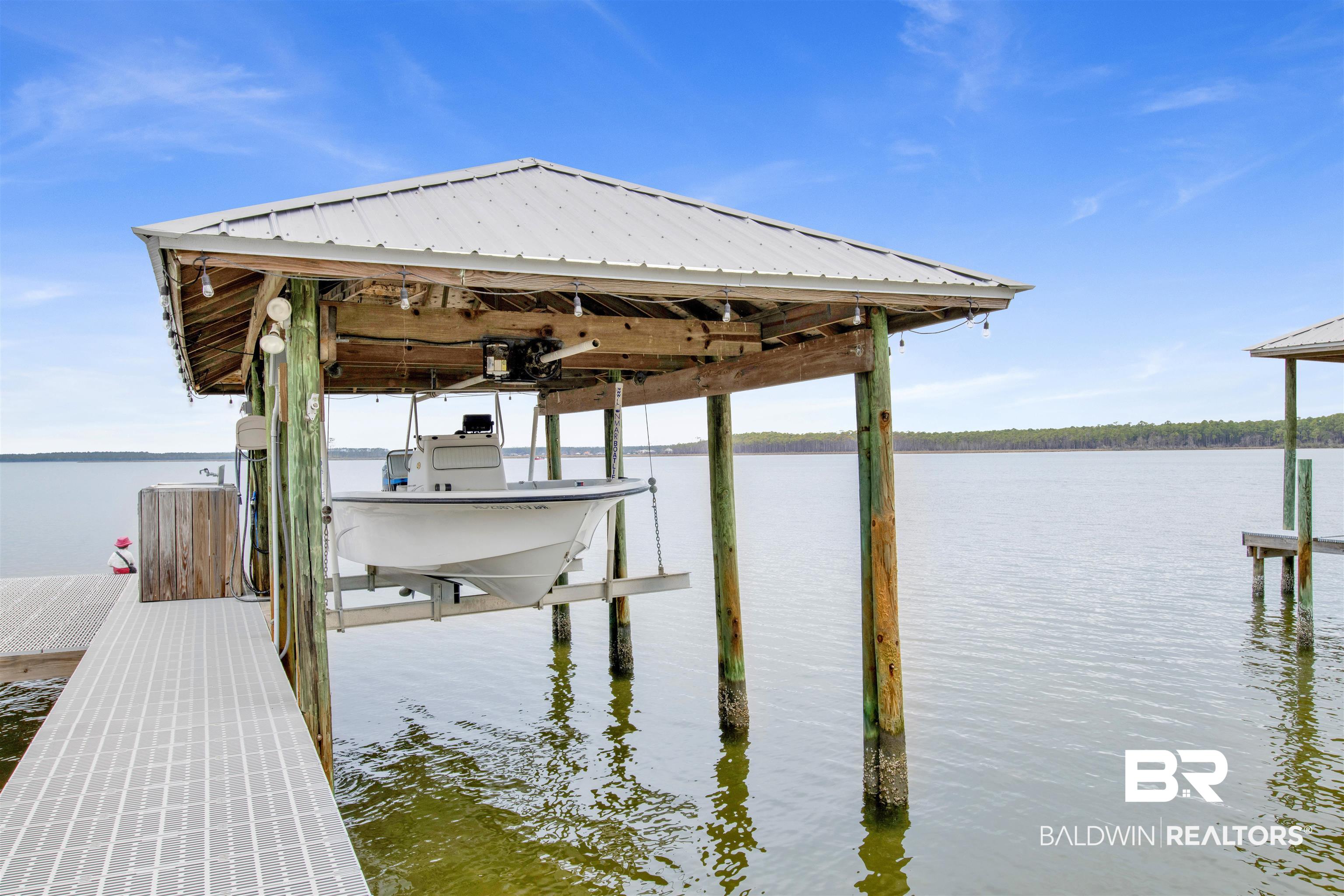 7685 Bay Shore Drive