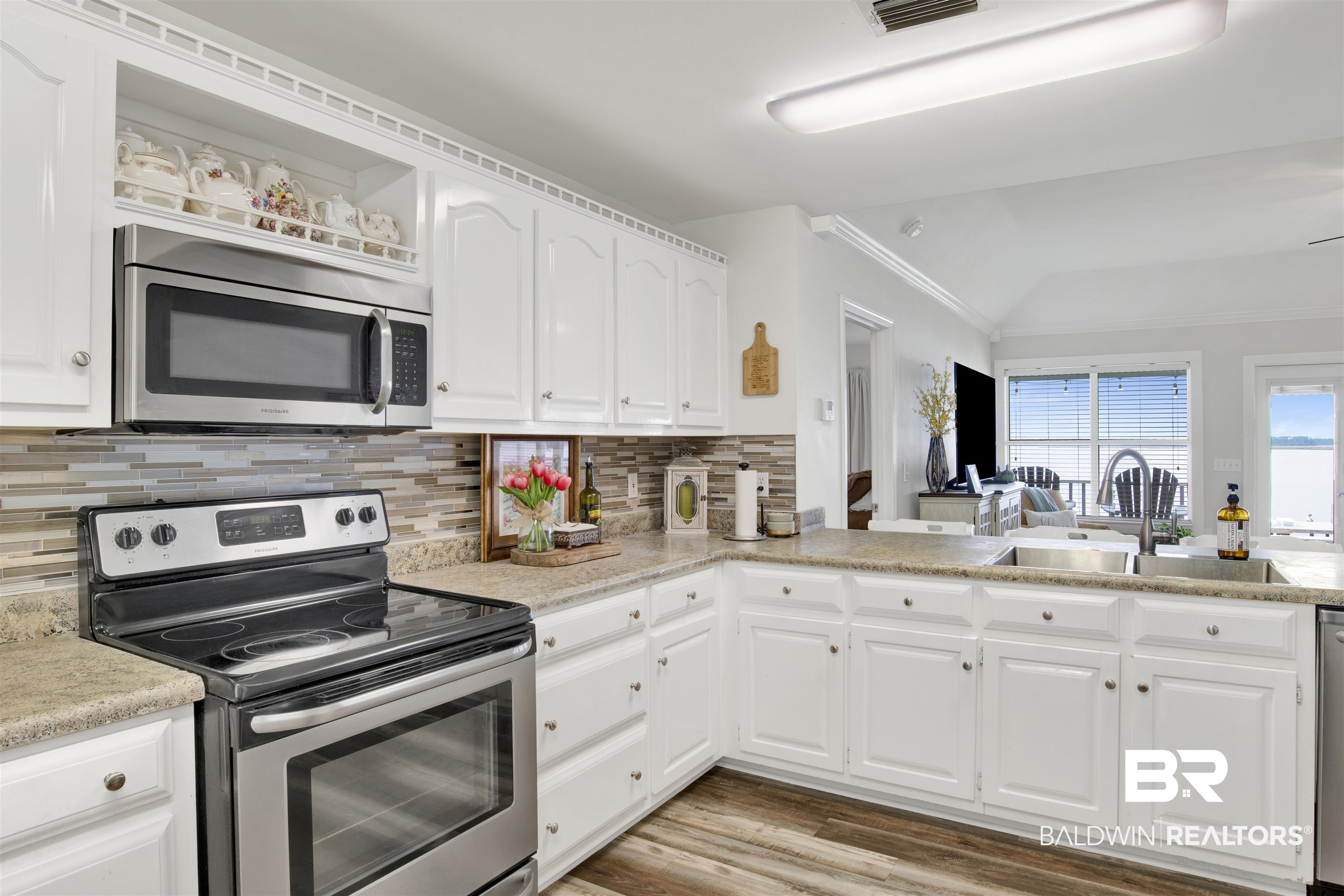 7685 Bay Shore Drive