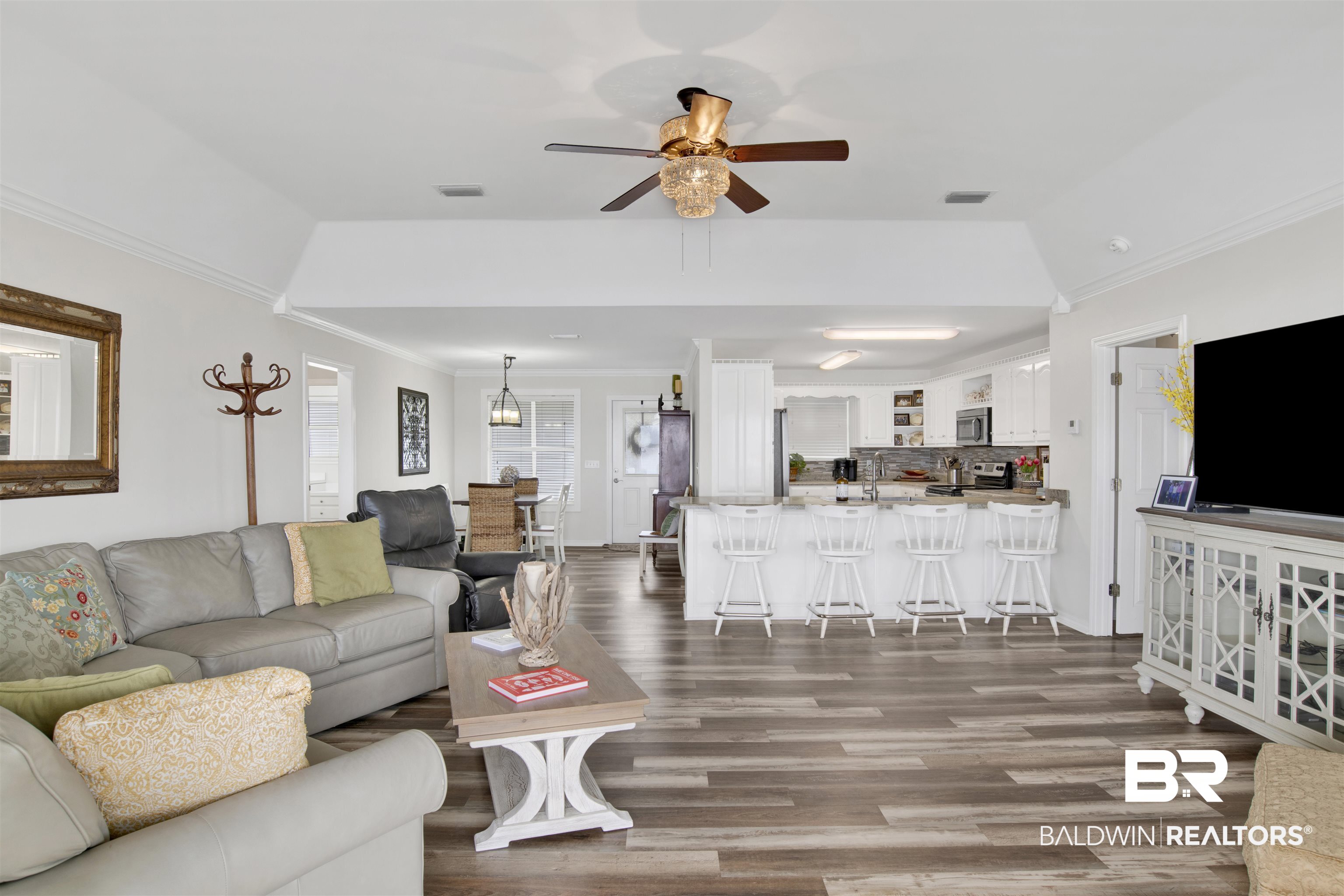 7685 Bay Shore Drive
